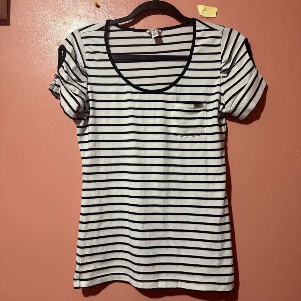 Guess Womens TShirt M Medium Black White Striped Short Sleeve Round Neck